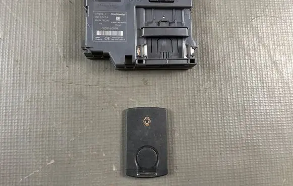 Renault Captur Ignition key card reader 285908099R