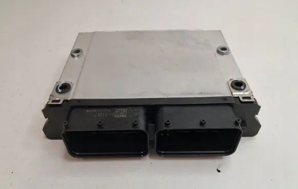 Hyundai i30 Combustion control unit/module 3919907020