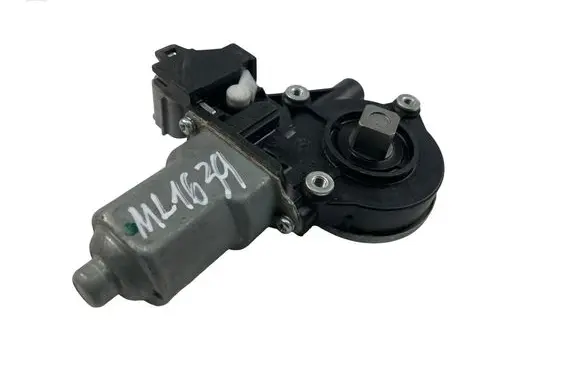 Nissan Leaf I (ZE0) Front door window regulator motor 