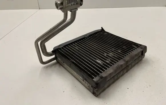 Volvo XC60 Air conditioning (A/C) radiator (interior) L5174004 P21730