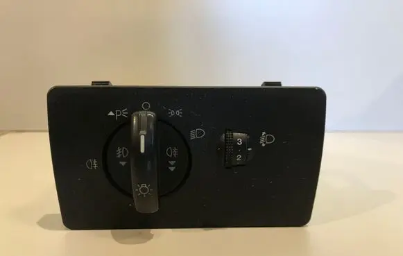 Ford Mondeo Mk III Light switch 1S7T13A024BC