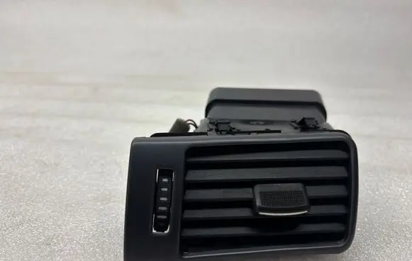 Audi A6 Allroad C6 Dashboard side air vent grill/cover trim 4B1820901