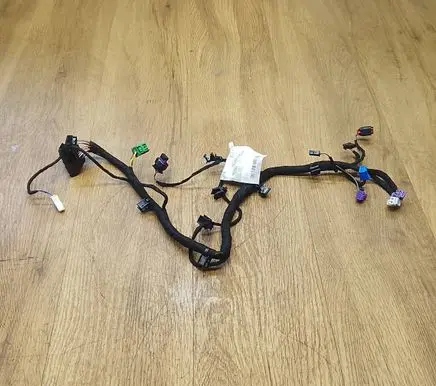 Maserati Ghibli Rear door wiring loom 06700086140