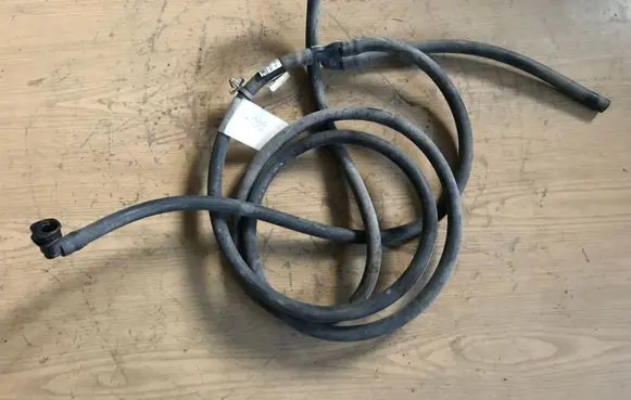 Opel Insignia A Headlight washer hose/pipe 13227354