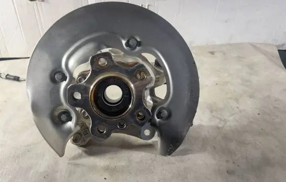 BMW 3 G20 G21 Rear wheel hub 7127791