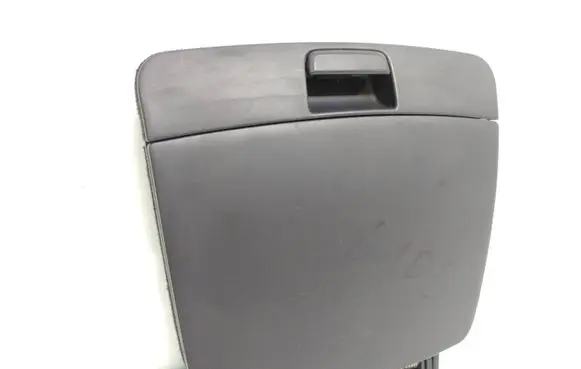 Hyundai i30 Glove box 847702L000