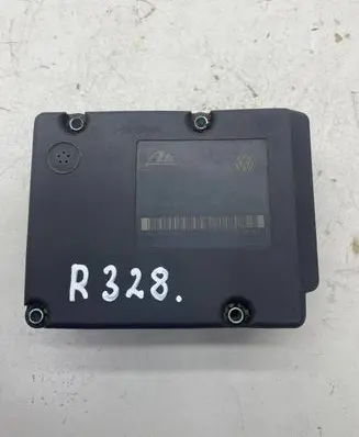 Audi A3 S3 8L ABS Pump 1J0907379