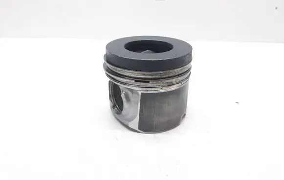 BMW 5 F10 F11 Piston 84L110