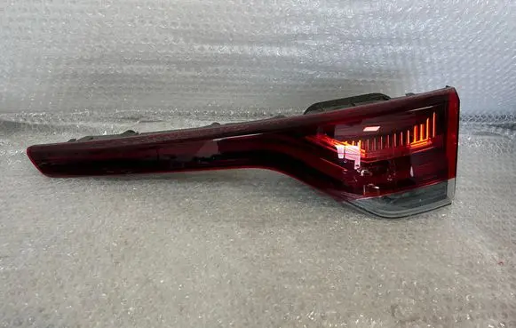 Renault Megane IV Rear/tail lights 265501698R