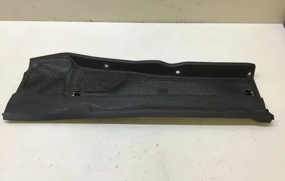 Jaguar E-Pace Wiper trim J9C302223AG