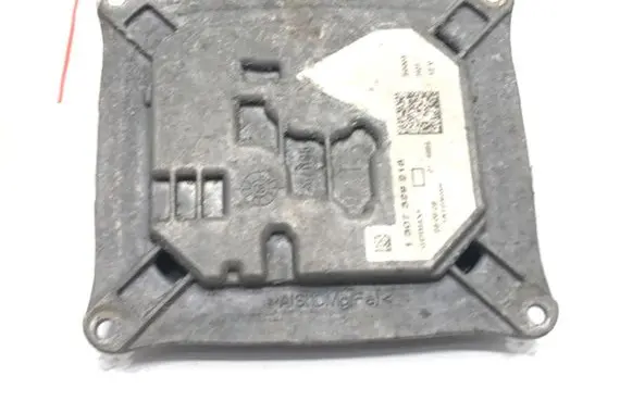 Audi A4 S4 B8 8K Voltage converter/converter module 1307329218
