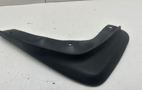 Volvo V50 Front mudguard 30764296