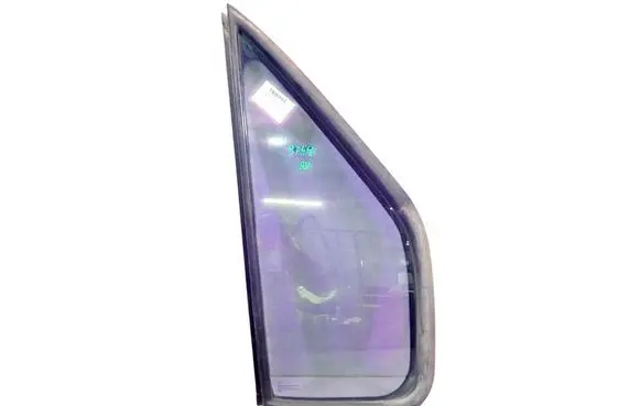 Renault Master II Front door window glass four-door