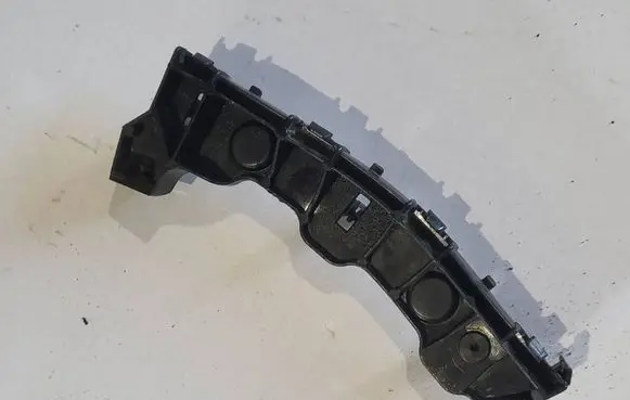 Volkswagen Sharan Front bumper mounting bracket 7N0807184A