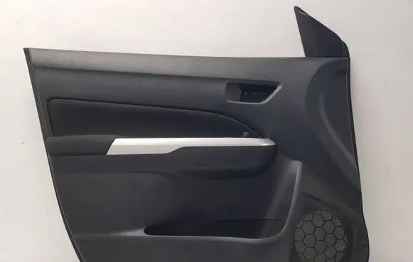 Suzuki Vitara (LY) Front door card panel trim 8307854P50