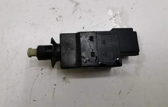 Mercedes-Benz A W168 Brake pedal sensor switch 0015452009