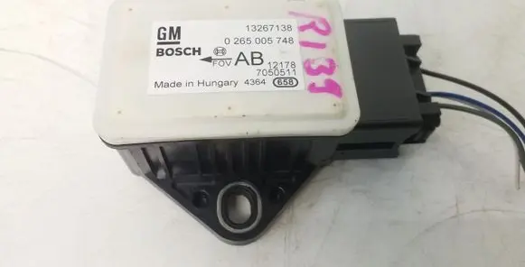 Opel Corsa D ESP acceleration yaw rate sensor 13267138 0265005748 7050511