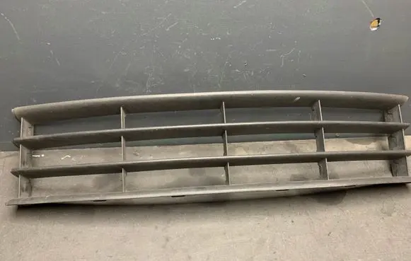 Skoda Octavia Mk2 (1Z) Front bumper lower grill 1Z0853667C