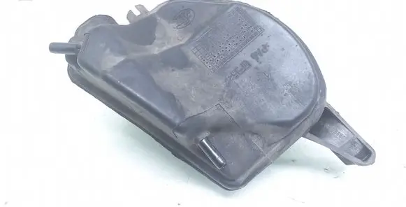 Vacuum air tank