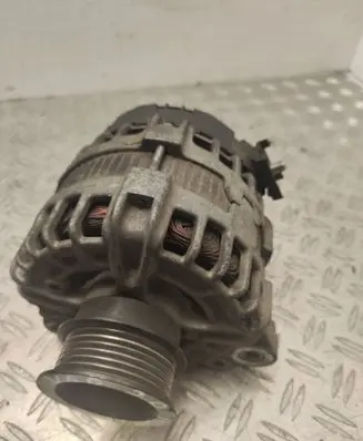 Volvo V60 Generator/alternator 30659580 0125812009 C83HC160314