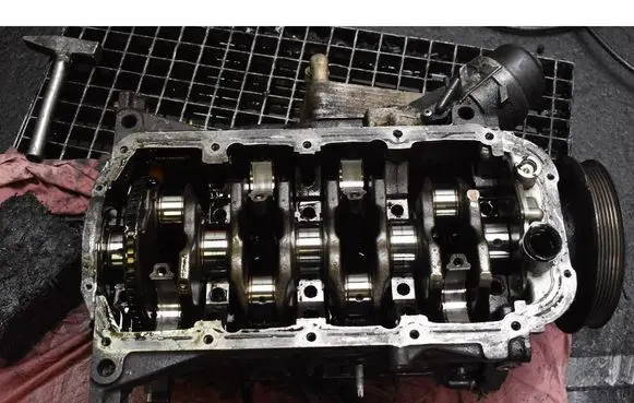 Opel Insignia A Engine block A20DTH
