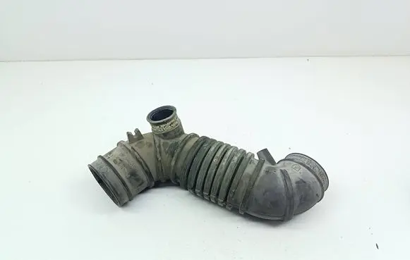 Air intake hose/pipe