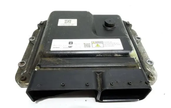 Opel Zafira B Engine control unit/module ECU 98113173 BERTO MB2758008166