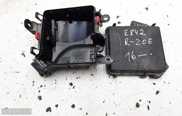 Renault Zoe Fuse module 284B03998R