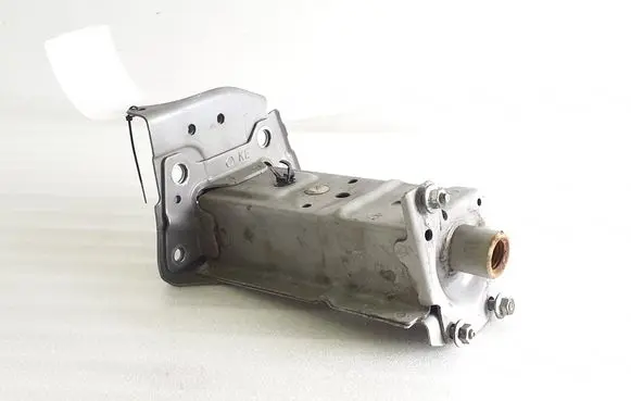 Nissan Pulsar Front bumper shock/impact absorber 