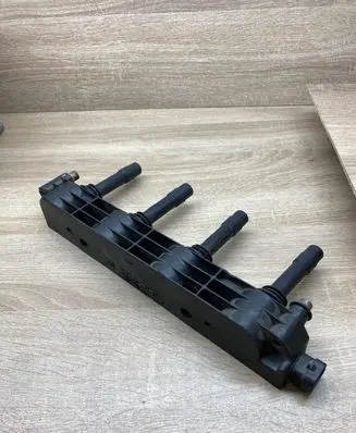 Opel Corsa C High voltage ignition coil 19005212