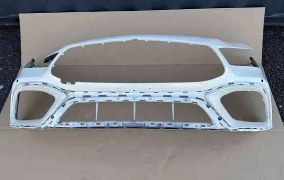 Mercedes-Benz AMG GT 4 x290 w290 Front bumper A2908850900