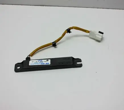 KIA Stinger Aerial antenna amplifier 95420J5200