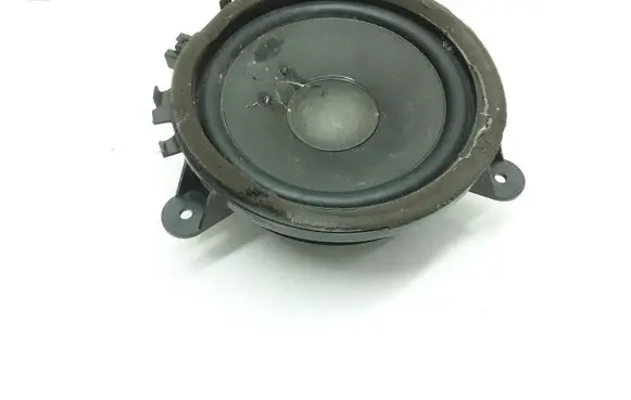 Volvo S60 Front door speaker 30657445