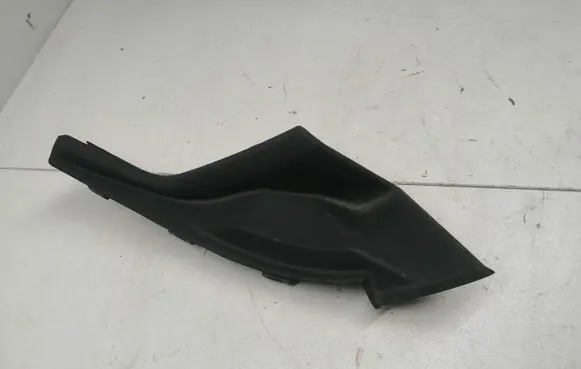 Mitsubishi Outlander Wiper trim 7405A538