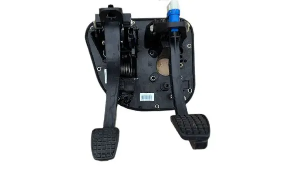 Iveco Daily 6th gen Pedal assembly 5801492032