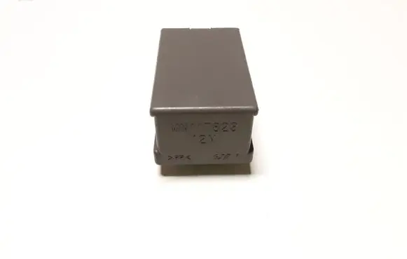 Mitsubishi Pajero Wing mirror control module MN117823