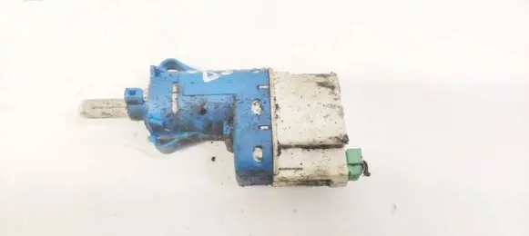 Brake pedal sensor switch
