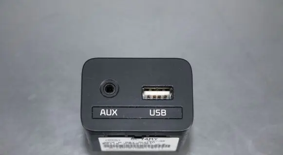 KIA Sportage USB socket connector 961103W600WK 961103W600