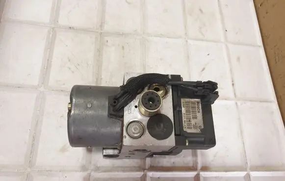 Peugeot 406 ABS Pump 9644259680 0265216543