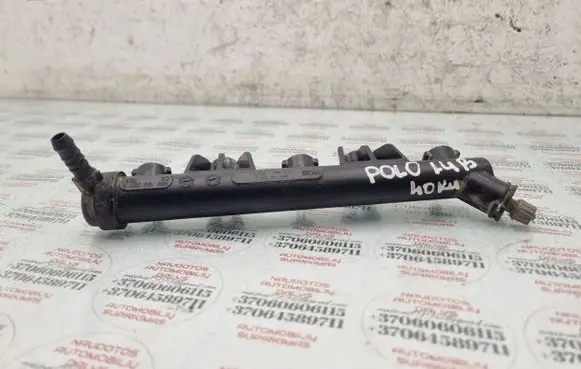 Volkswagen Polo IV 9N3 Fuel main line pipe 03D133329B