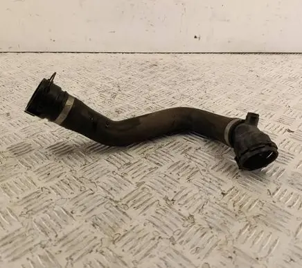 BMW 3 GT F34 Engine coolant pipe/hose 7596838