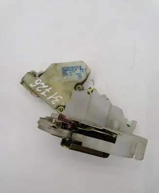 Subaru Impreza II Front door lock 61100FE010 0892043B