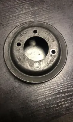 BMW 5 E39 Water pump pulley 2246129