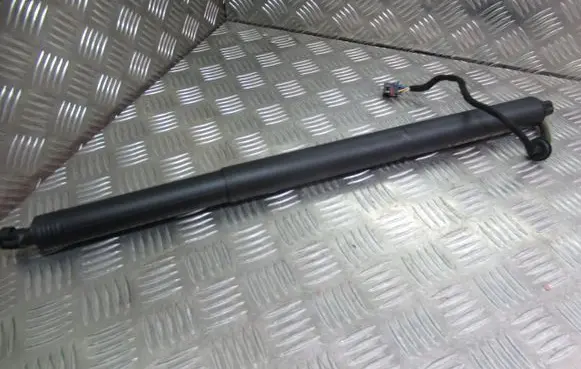 Porsche Macan (95B) Shock absorber/damper mounting bracket 95B827851G