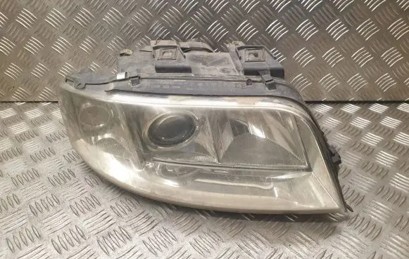 Audi A6 S6 C5 4B Headlight/headlamp 15593000