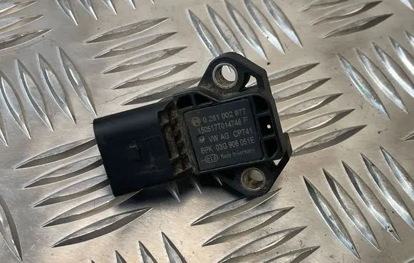Skoda Fabia Mk3 (NJ) Air pressure sensor 0281002977 03G906051E