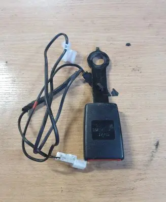 Toyota Verso Rear seatbelt buckle 2S716F030D 92092013 5102943