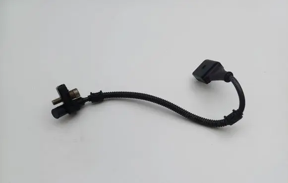 Volkswagen Touran I Crankshaft position sensor 0261210251
