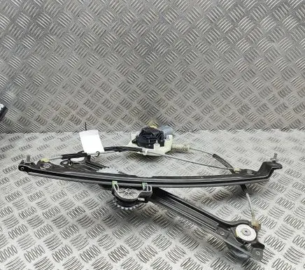 Maserati Levante Front door electric window regulator 670104204