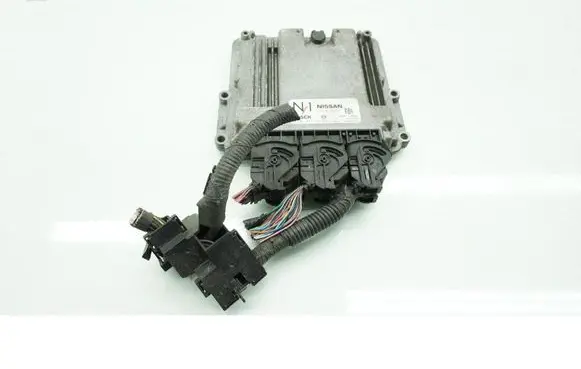 Nissan X-Trail T31 Engine control unit/module ECU 0281017187